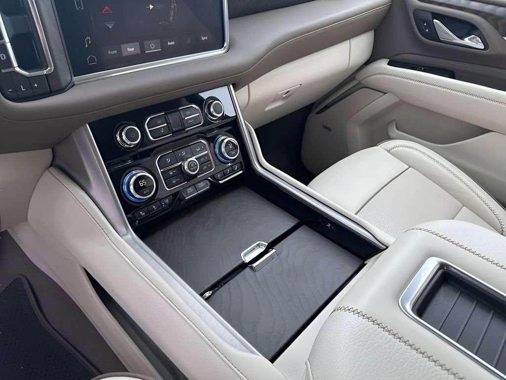 Certified 2024 GMC Yukon XL Denali image 35