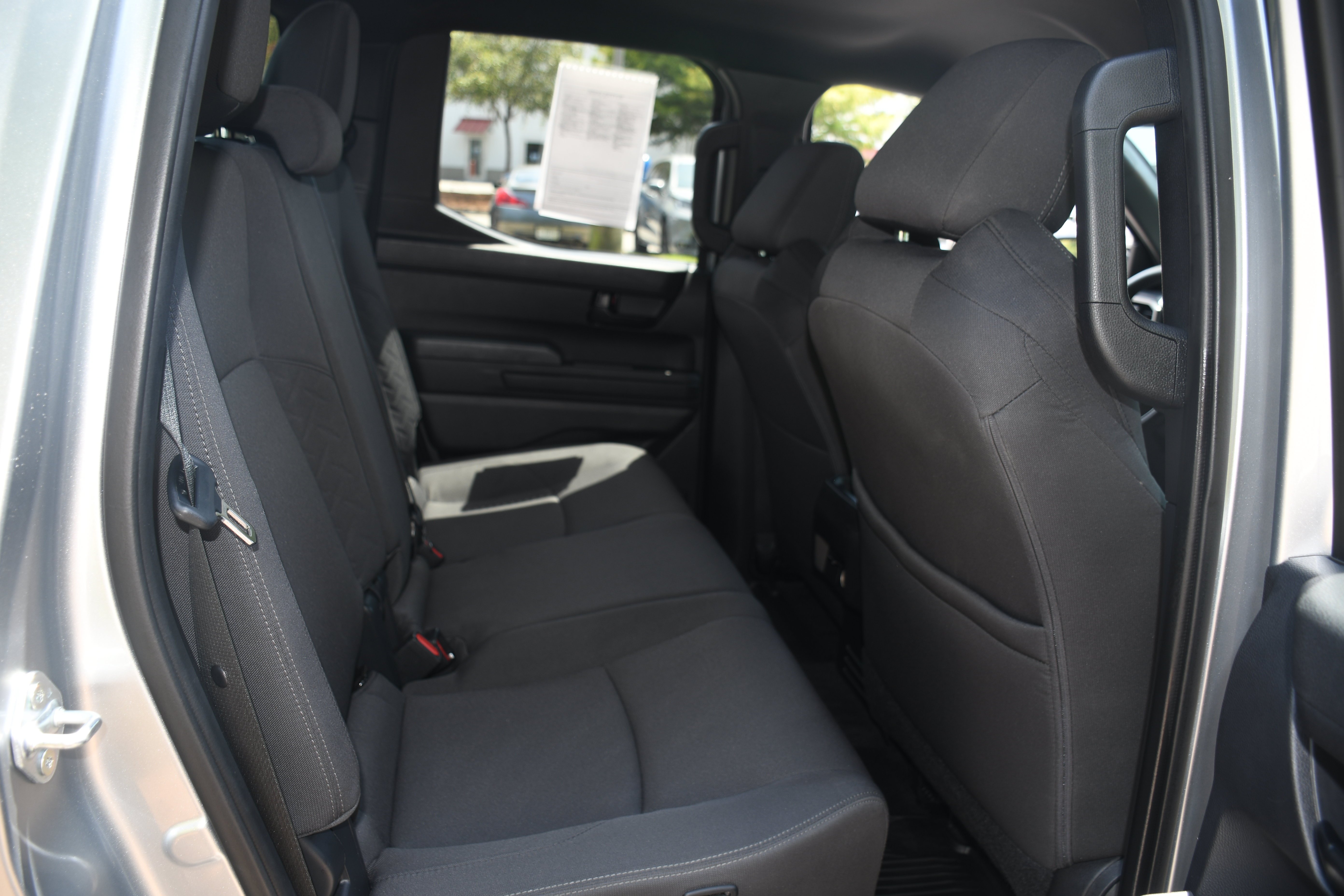 Used 2025 Toyota Tacoma SR AWD/4WD image 17