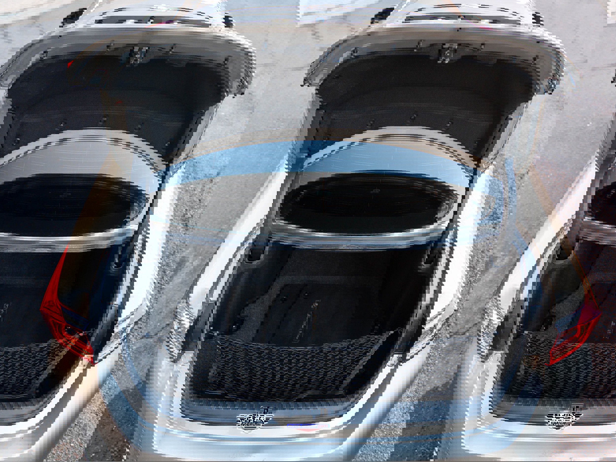 Used 2015 Lexus RC 350 w/ F Sport w/Summer Tires image 45