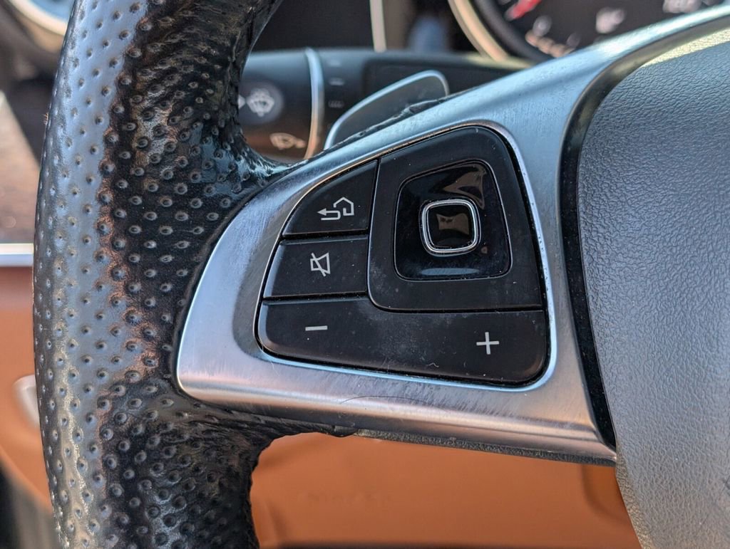 Used 2018 Mercedes-Benz E 400 Coupe image 24