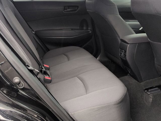 Certified 2023 Toyota Corolla Cross LE w/ Moonroof Package image 30