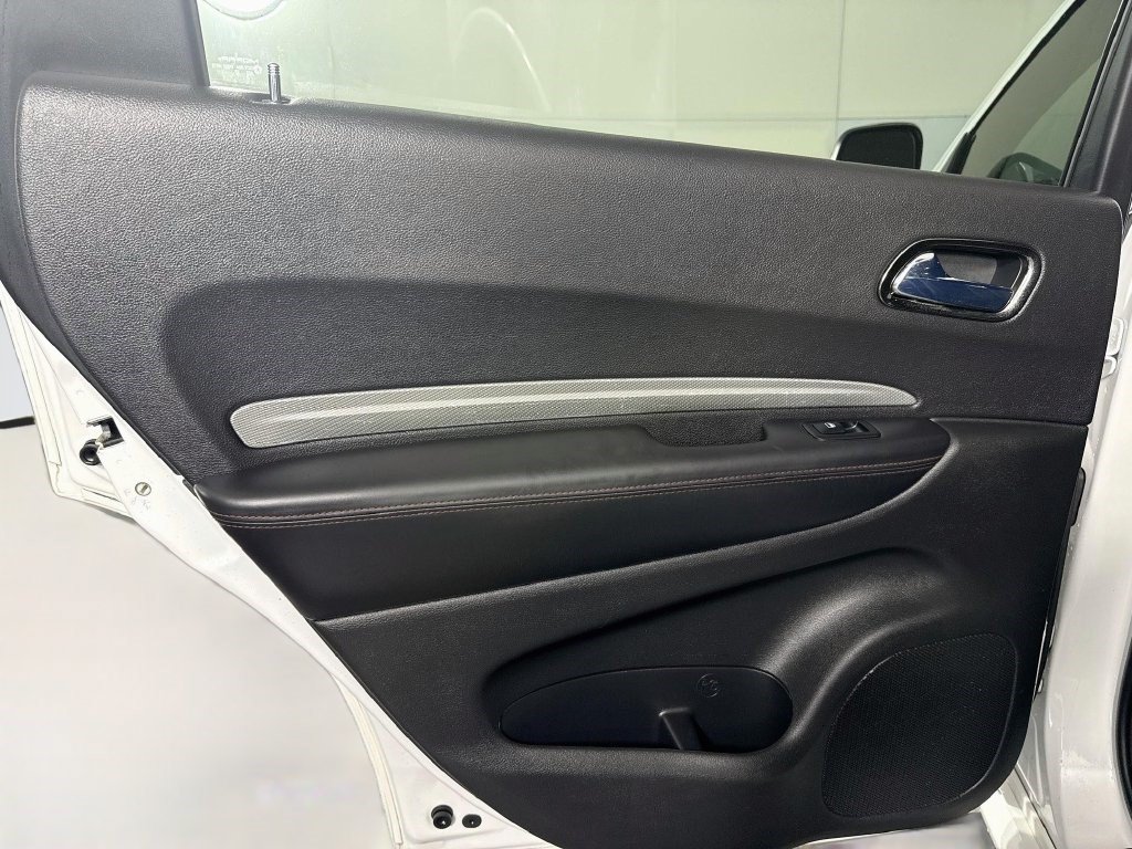 Used 2018 Dodge Durango R/T w/ Blacktop Package AWD/4WD image 25