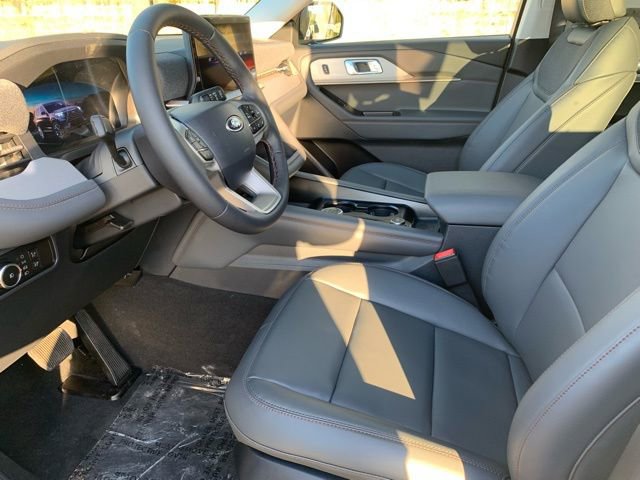 New 2026 Ford Explorer Active w/ Active Comfort Package image 14