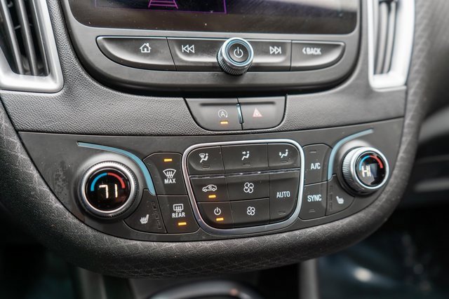 Used 2025 Chevrolet Malibu LT w/ Sport Edition image 29