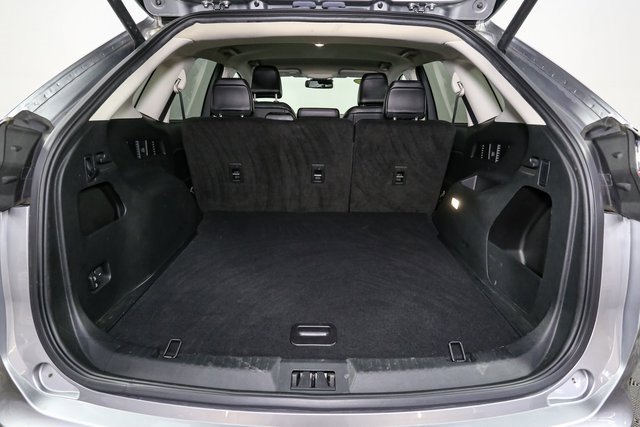 Used 2023 Ford Edge SEL w/ Convenience Package image 11