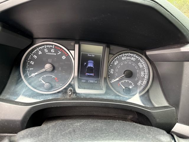 Used 2020 Toyota Tacoma TRD Off-Road w/ TRD Premium Off Road Package image 21