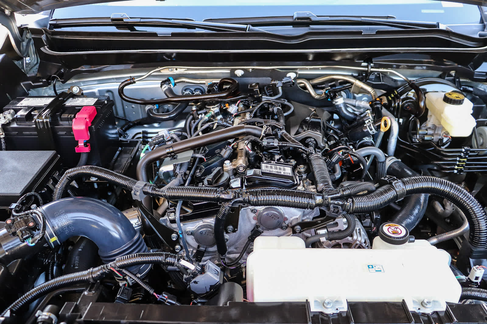 Used 2025 Toyota Tacoma SR5 AWD/4WD image 25