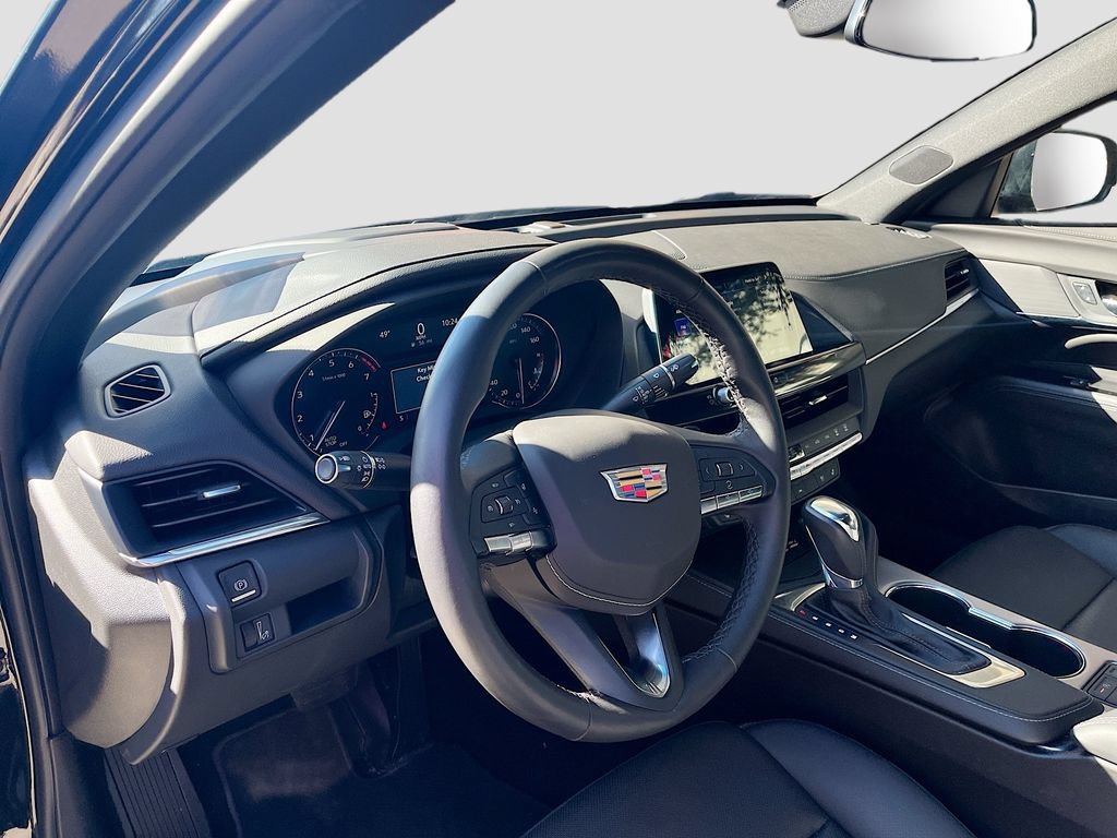 Used 2025 Cadillac CT4 Premium Luxury RWD image 9