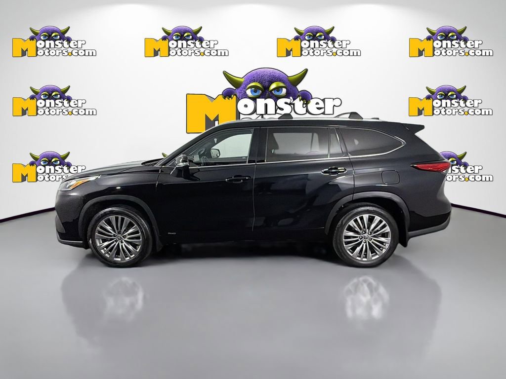 Used 2022 Toyota Highlander Platinum image 8