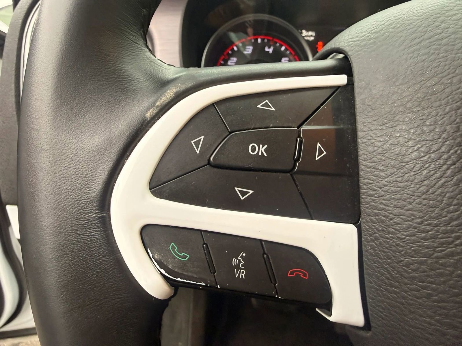Used 2016 Dodge Charger SE w/ Popular Equipment Group RWD image 16