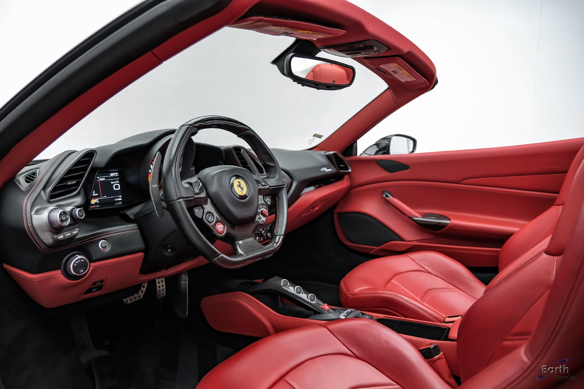 Used 2018 Ferrari 488 Spider RWD image 46