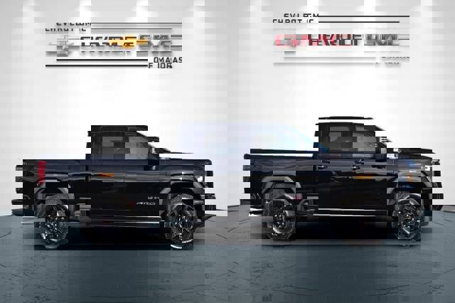 New 2026 GMC Sierra 2500 AT4 image 2