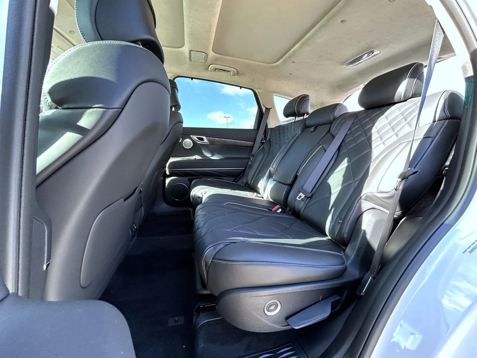 New 2026 Genesis GV80 3.5T Prestige image 13