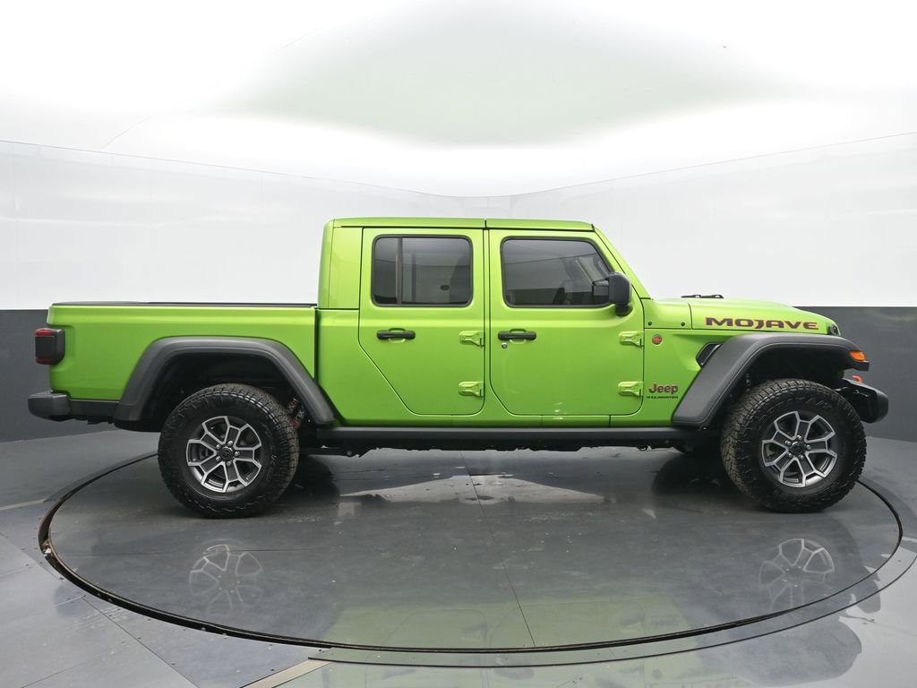 Used 2025 Jeep Gladiator Mojave w/ Safety Group image 6