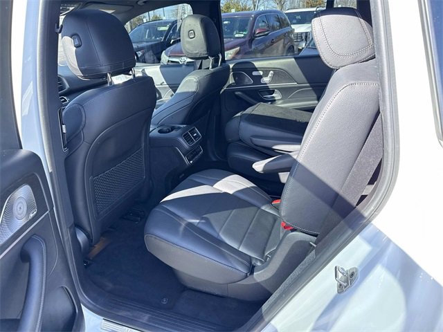 Used 2023 Mercedes-Benz GLS 450 4MATIC image 17