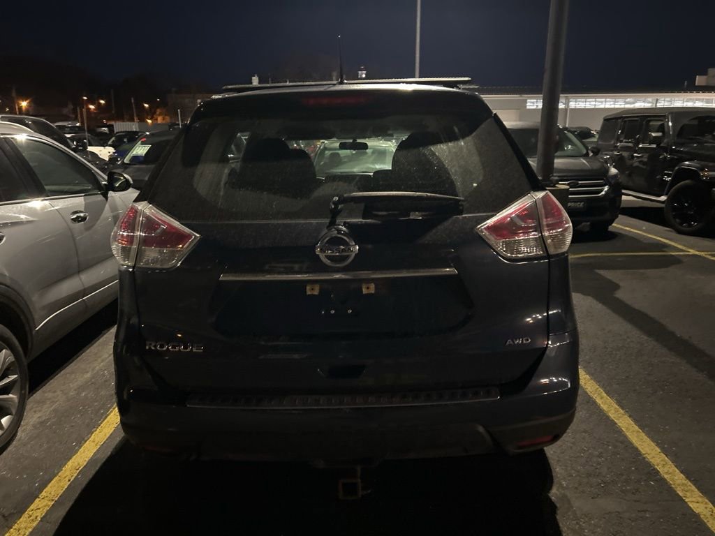 Used 2016 Nissan Rogue S image 6