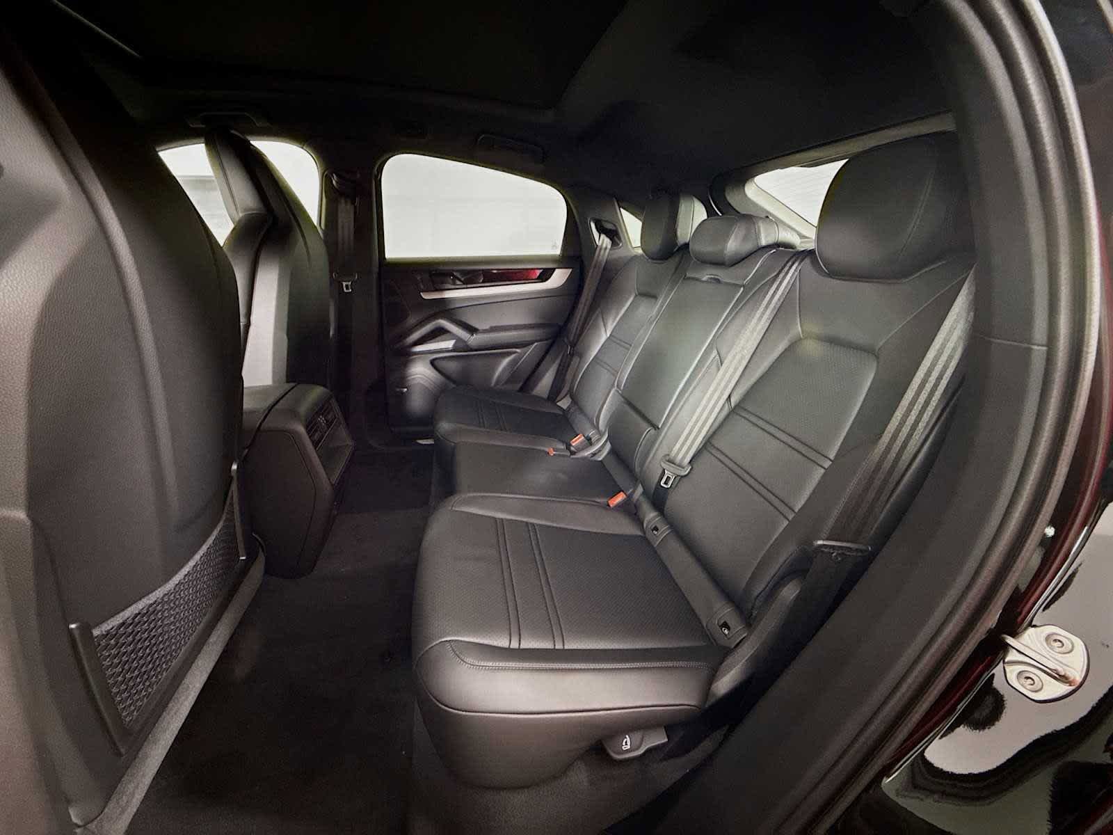 New 2026 Porsche Cayenne S AWD/4WD image 17