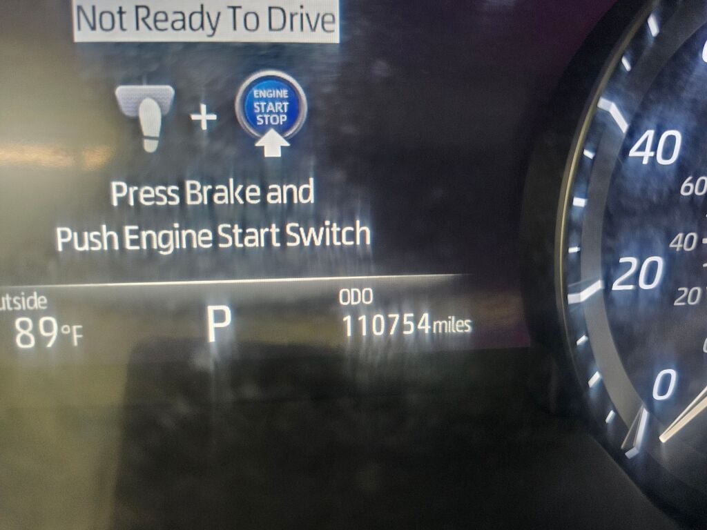 Used 2020 Toyota Highlander XLE AWD/4WD image 28