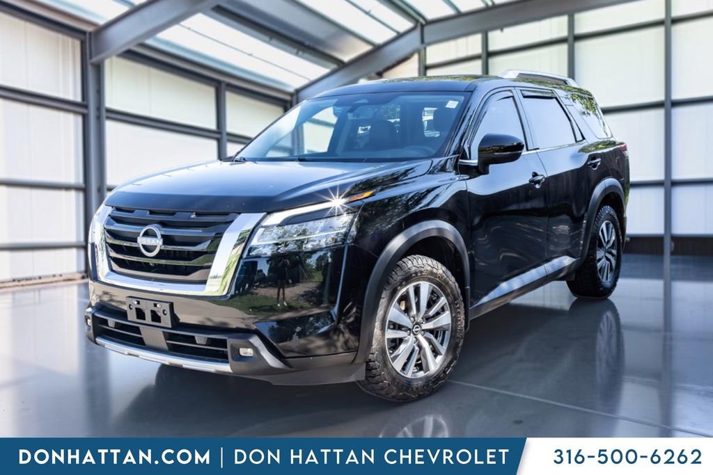 Used 2023 Nissan Pathfinder SL AWD/4WD image 21