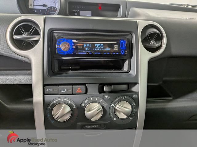 Used 2005 Scion xB FWD image 17