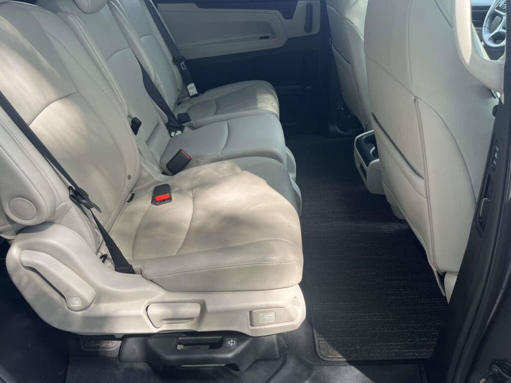 Used 2025 Honda Odyssey EX-L image 21