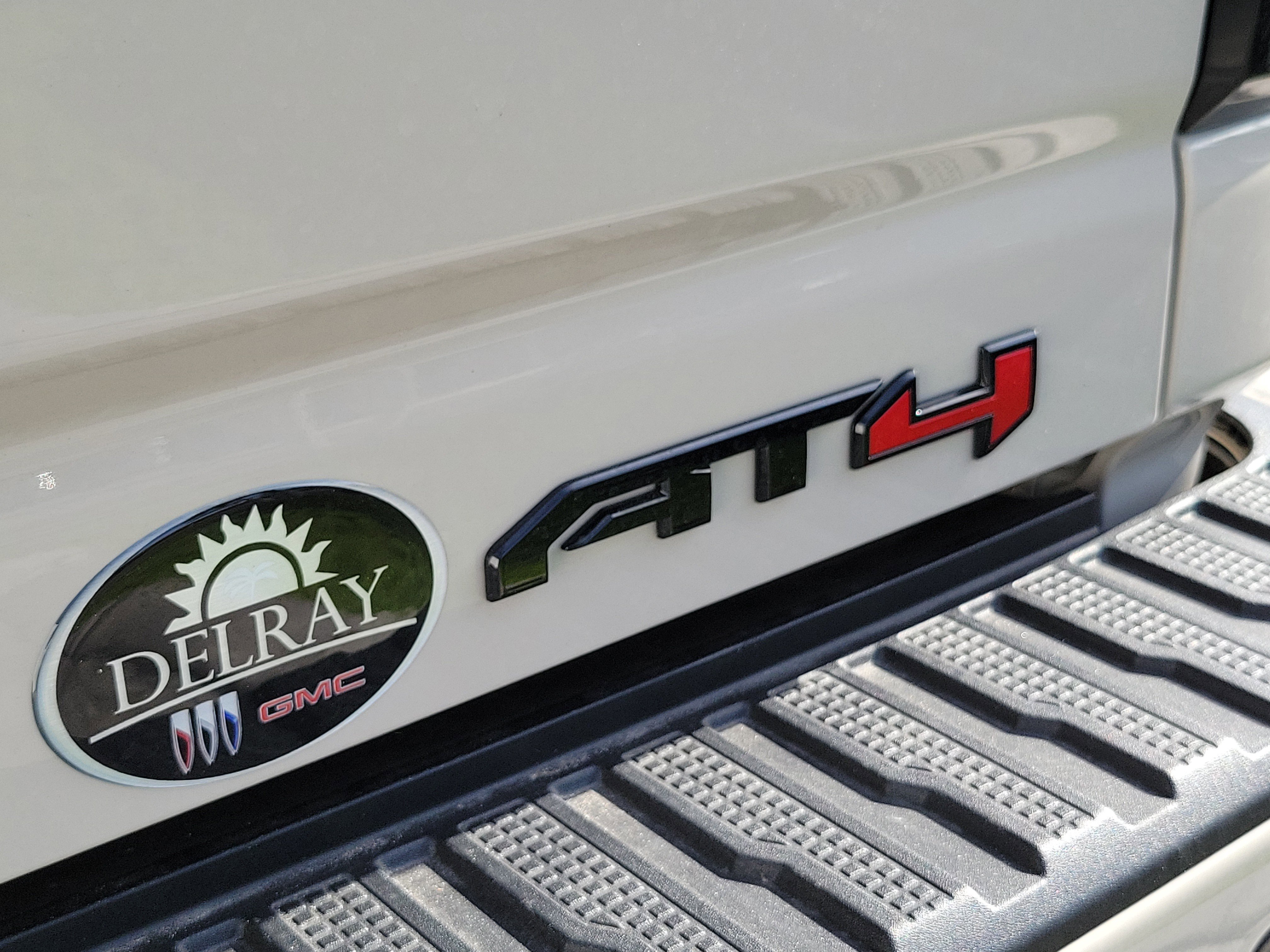 New 2026 GMC Sierra 2500 AT4 w/ AT4 Premium Plus Package image 7