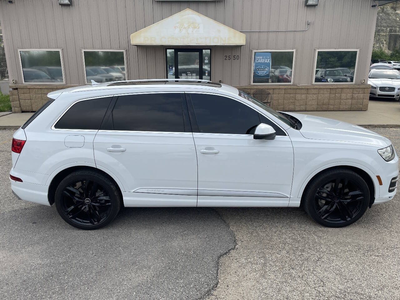 Used 2019 Audi Q7 3.0T Premium Plus AWD/4WD image 2