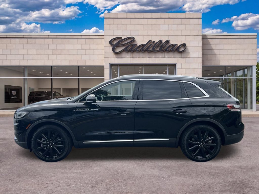 Used 2023 Lincoln Nautilus Reserve w/ Equipment Group 202A AWD/4WD image 11