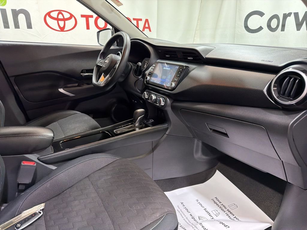 Used 2023 Nissan Kicks SV FWD image 9