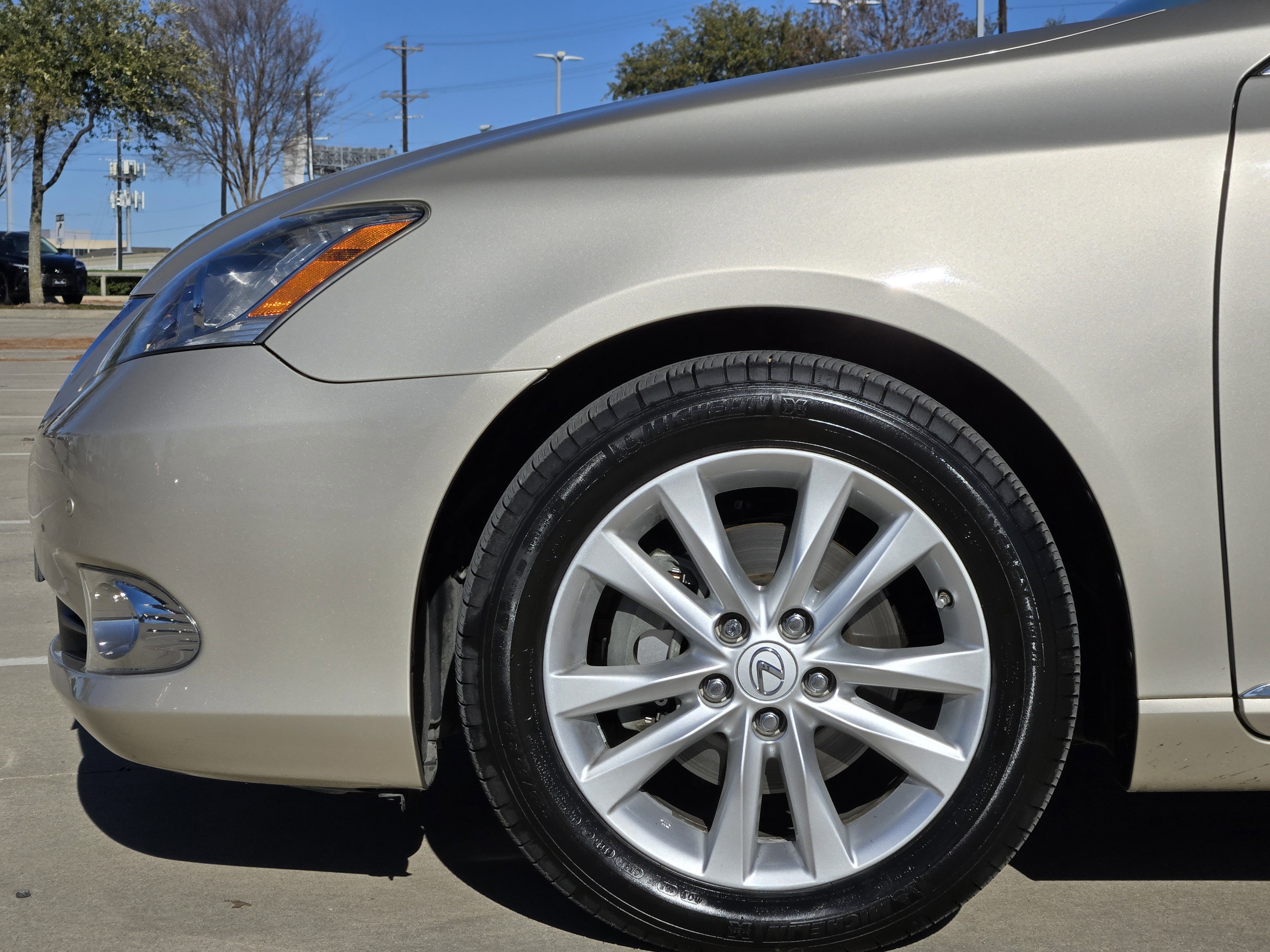 Used 2011 Lexus ES 350 image 10