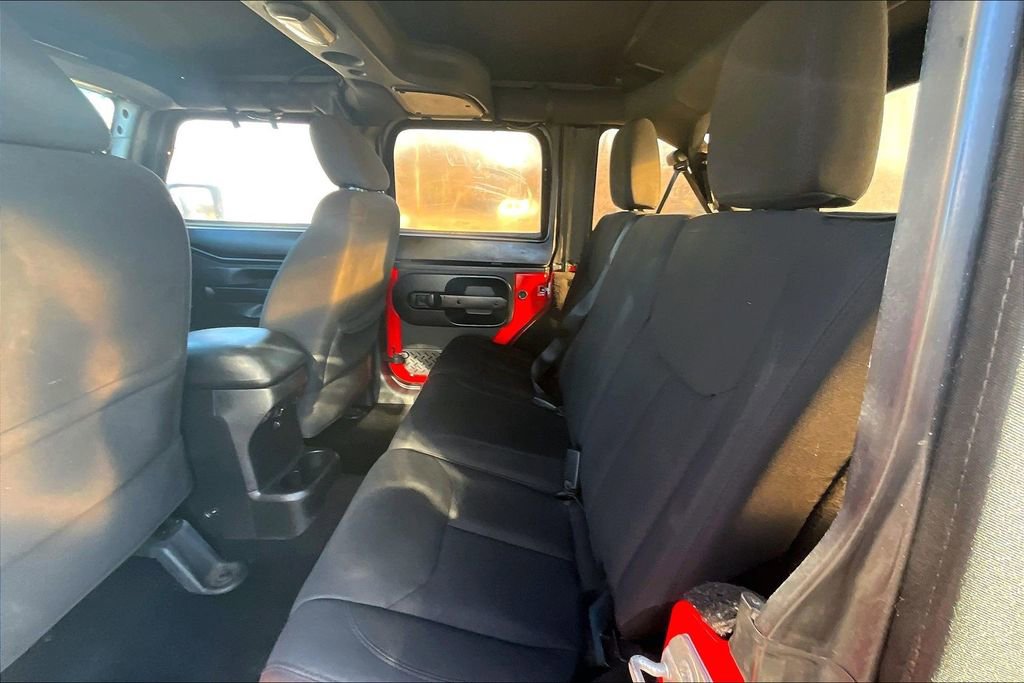 Used 2016 Jeep Wrangler Unlimited Willys image 23