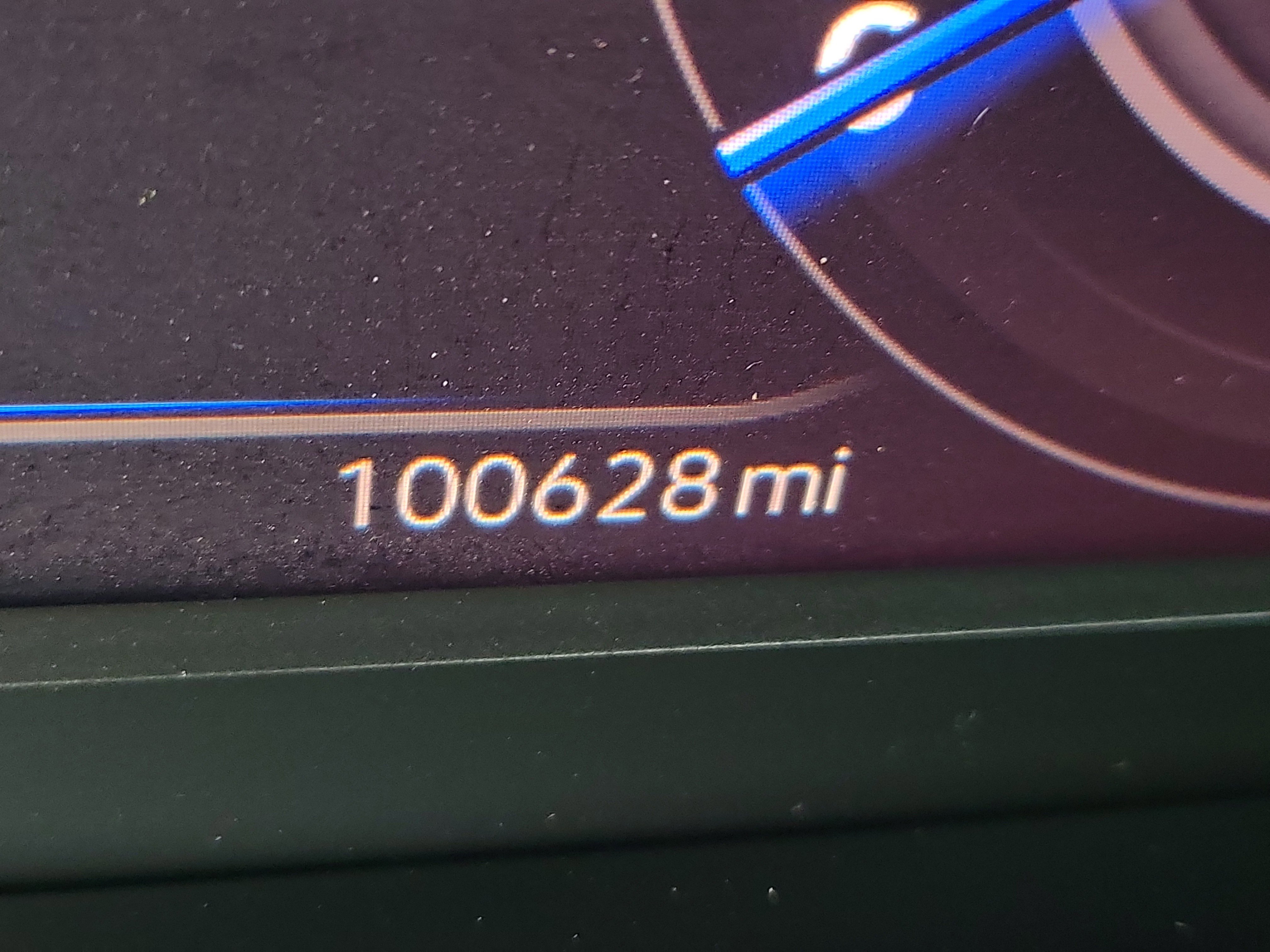 Used 2019 Volkswagen Tiguan SEL Premium R-Line image 23