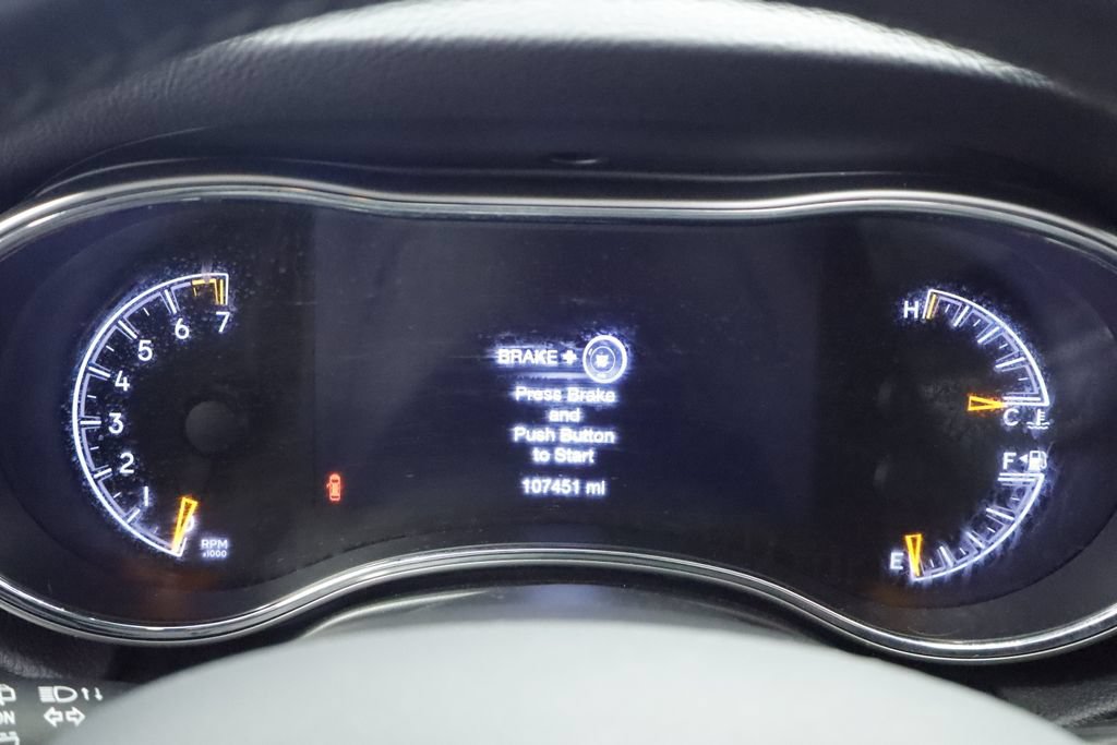 Certified 2021 Jeep Grand Cherokee Laredo X AWD/4WD image 25