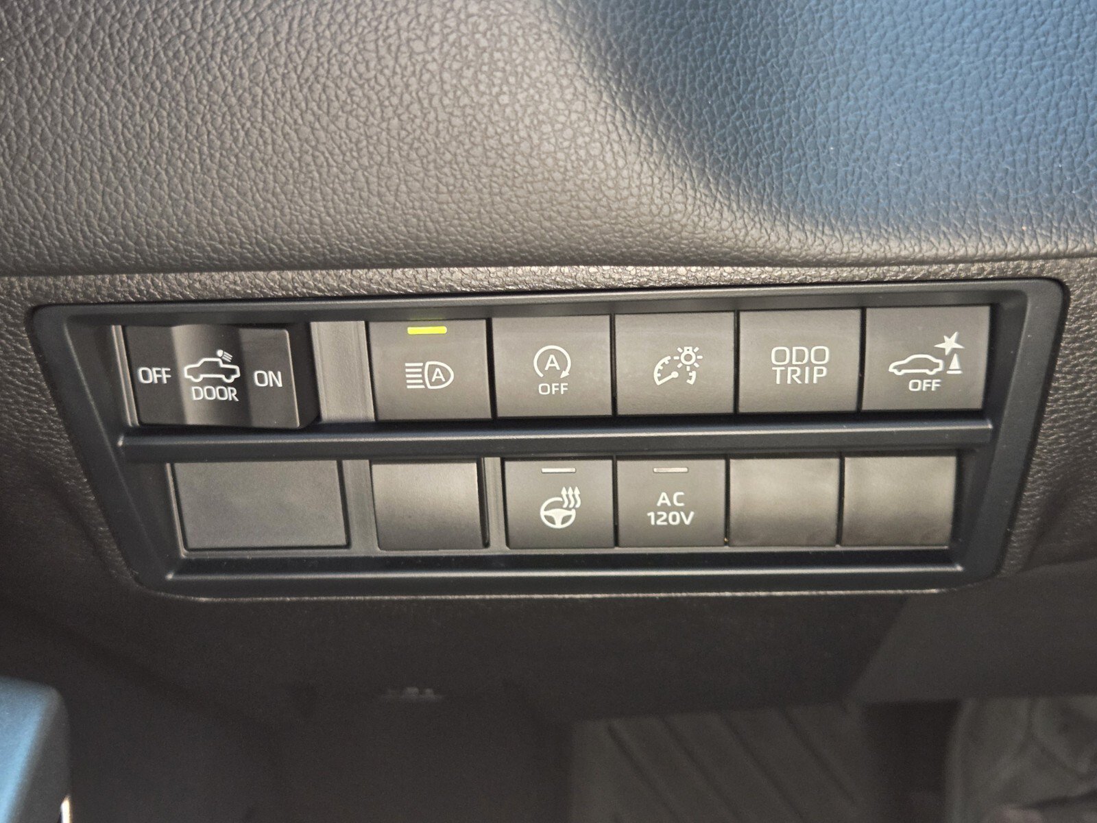 Used 2025 Toyota Tundra Limited RWD image 20