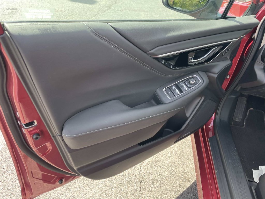 Used 2025 Subaru Legacy Limited AWD/4WD image 15