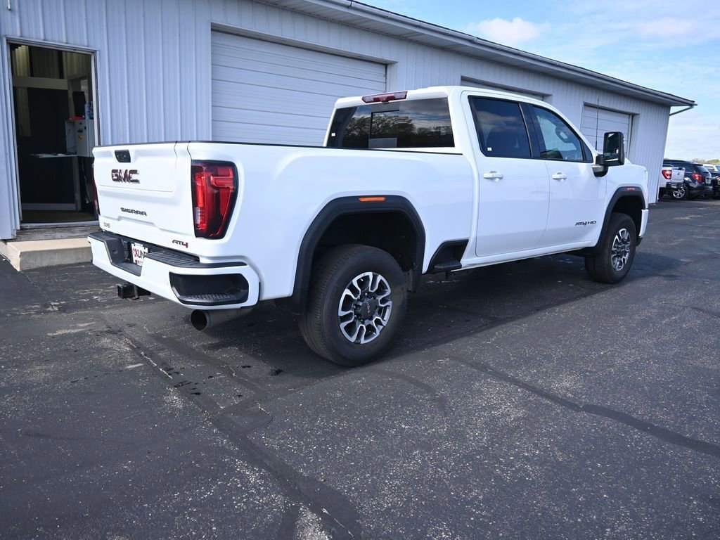 Used 2021 GMC Sierra 2500 AT4 w/ AT4 Preferred Package image 7