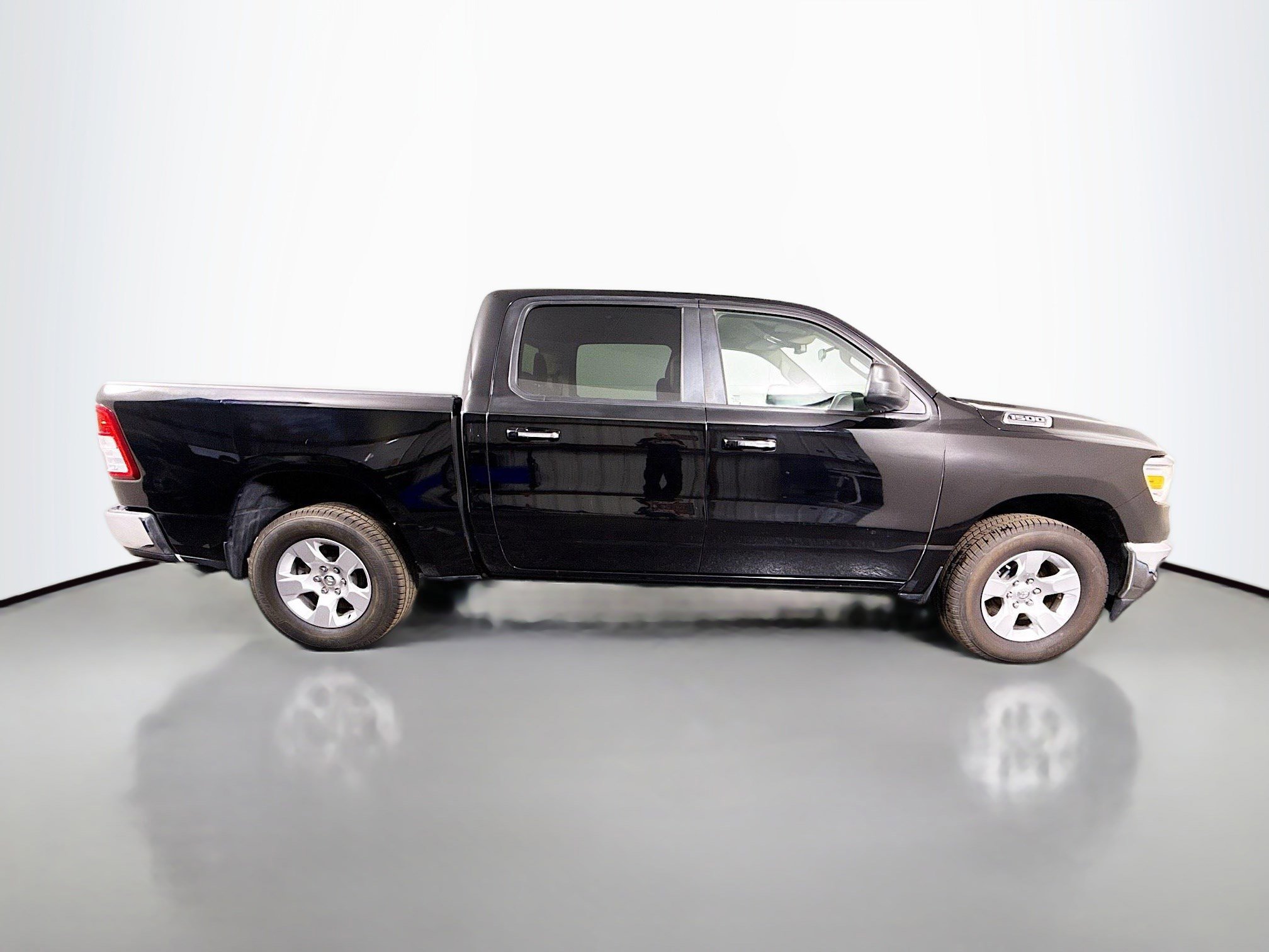 Used 2019 RAM 1500 Big Horn RWD image 11