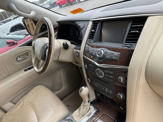 Used 2014 INFINITI QX80 Base w/ Deluxe Touring Package image 11