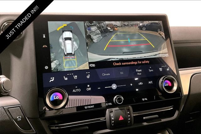 Used 2025 Lexus GX 550 w/ Accessory Package (2T) image 22