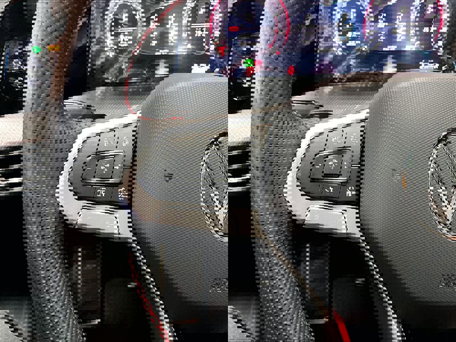 New 2026 Volkswagen GTI SE image 17