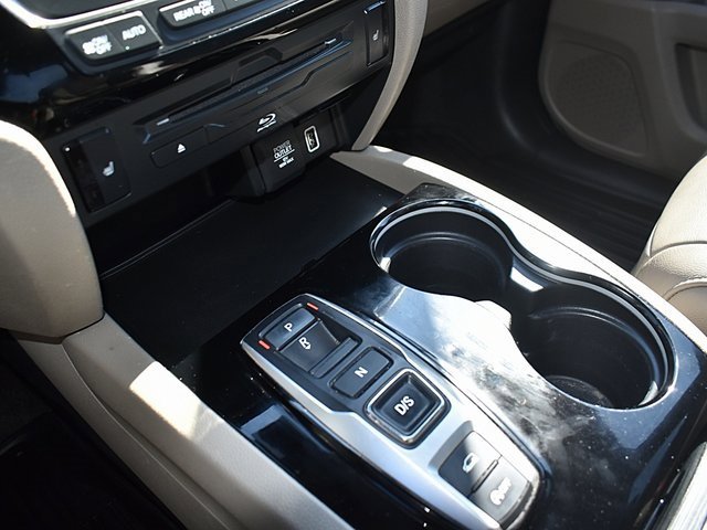 Used 2020 Honda Pilot Touring image 38