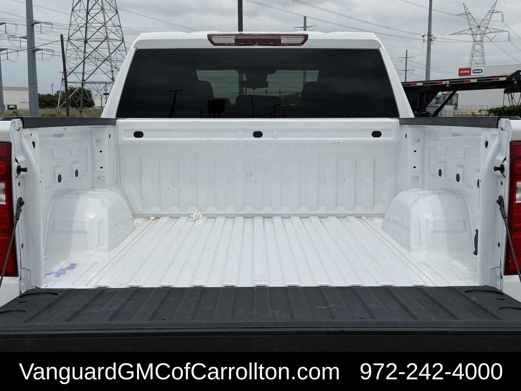 Used 2025 Chevrolet Silverado 1500 LT AWD/4WD image 38