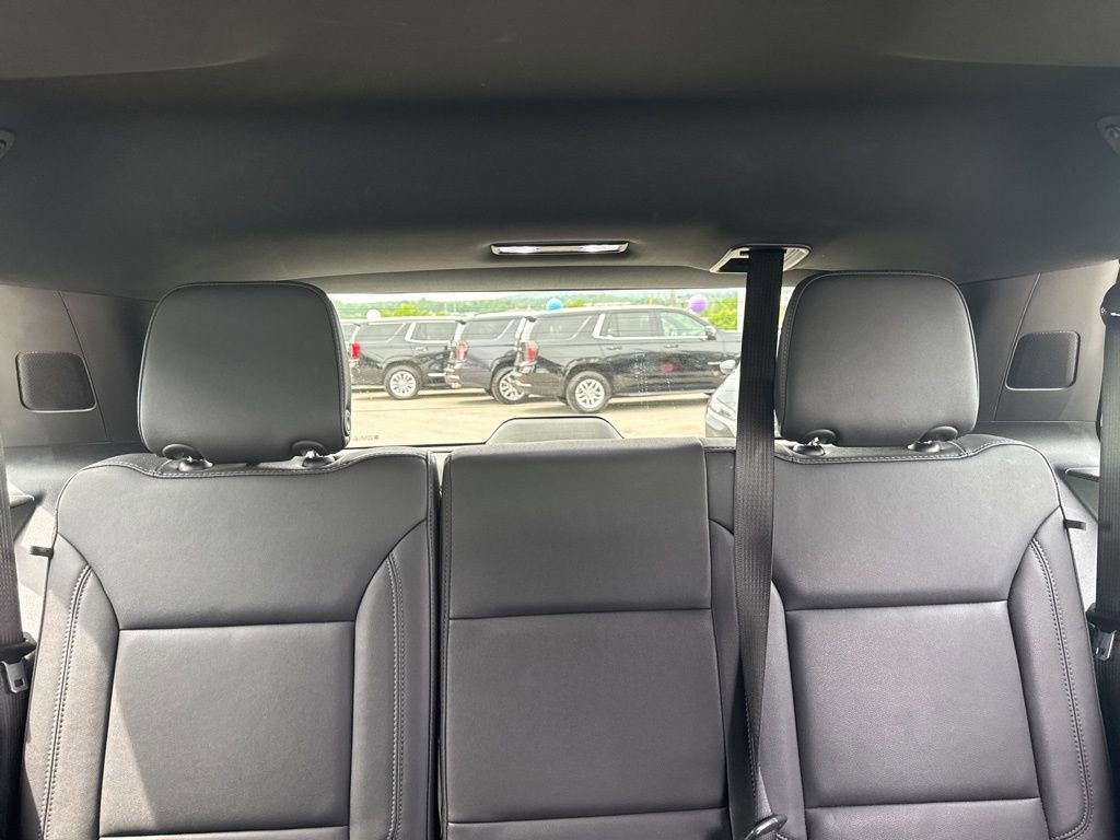 Used 2025 Chevrolet Tahoe LT AWD/4WD image 26