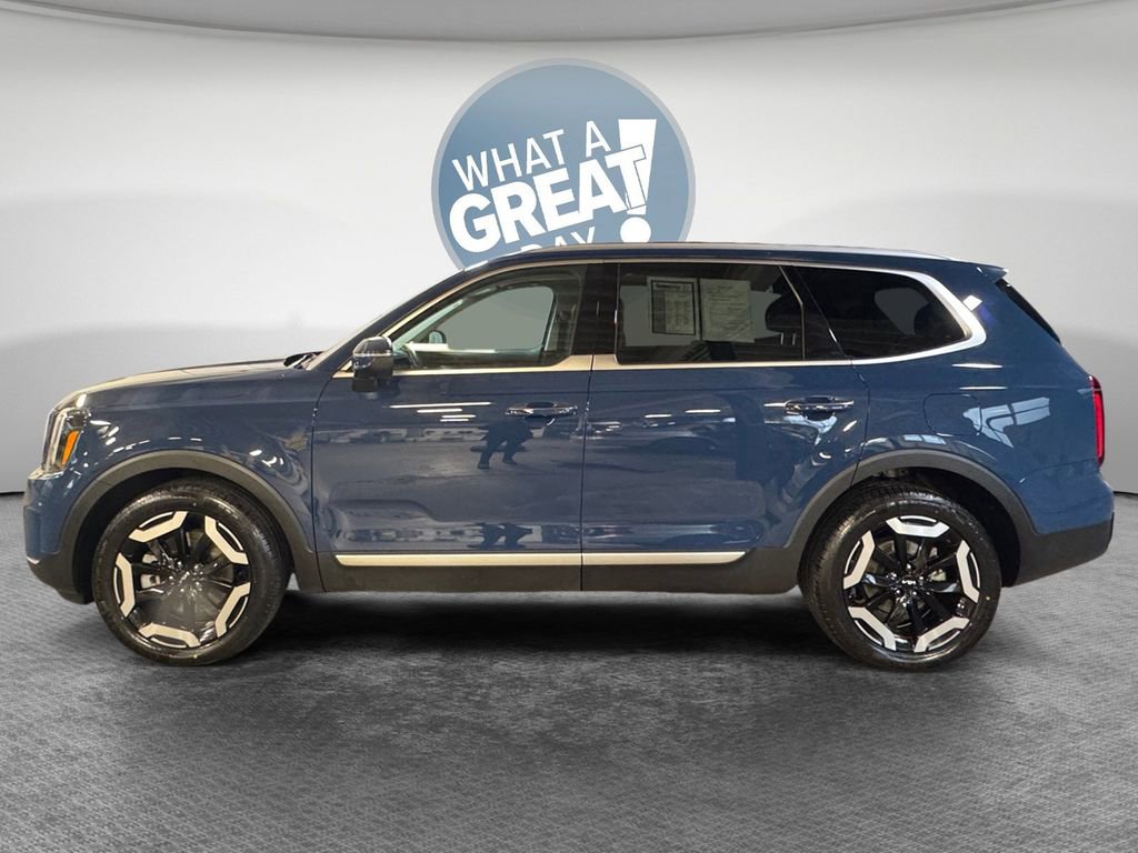 Certified 2024 Kia Telluride S w/ S Sunroof Package image 7