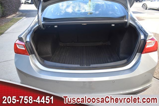 Used 2024 Chevrolet Malibu RS w/ LPO, Floor Liner Package image 9