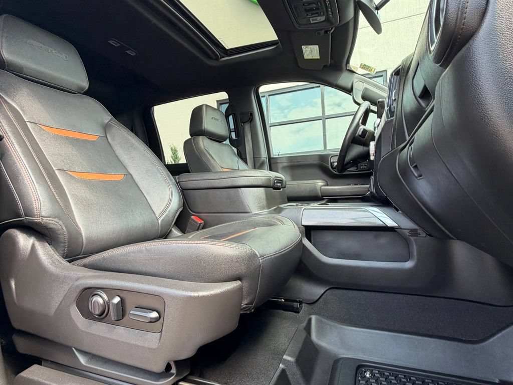 Used 2022 GMC Sierra 2500 AT4 w/ AT4 Preferred Package AWD/4WD image 21