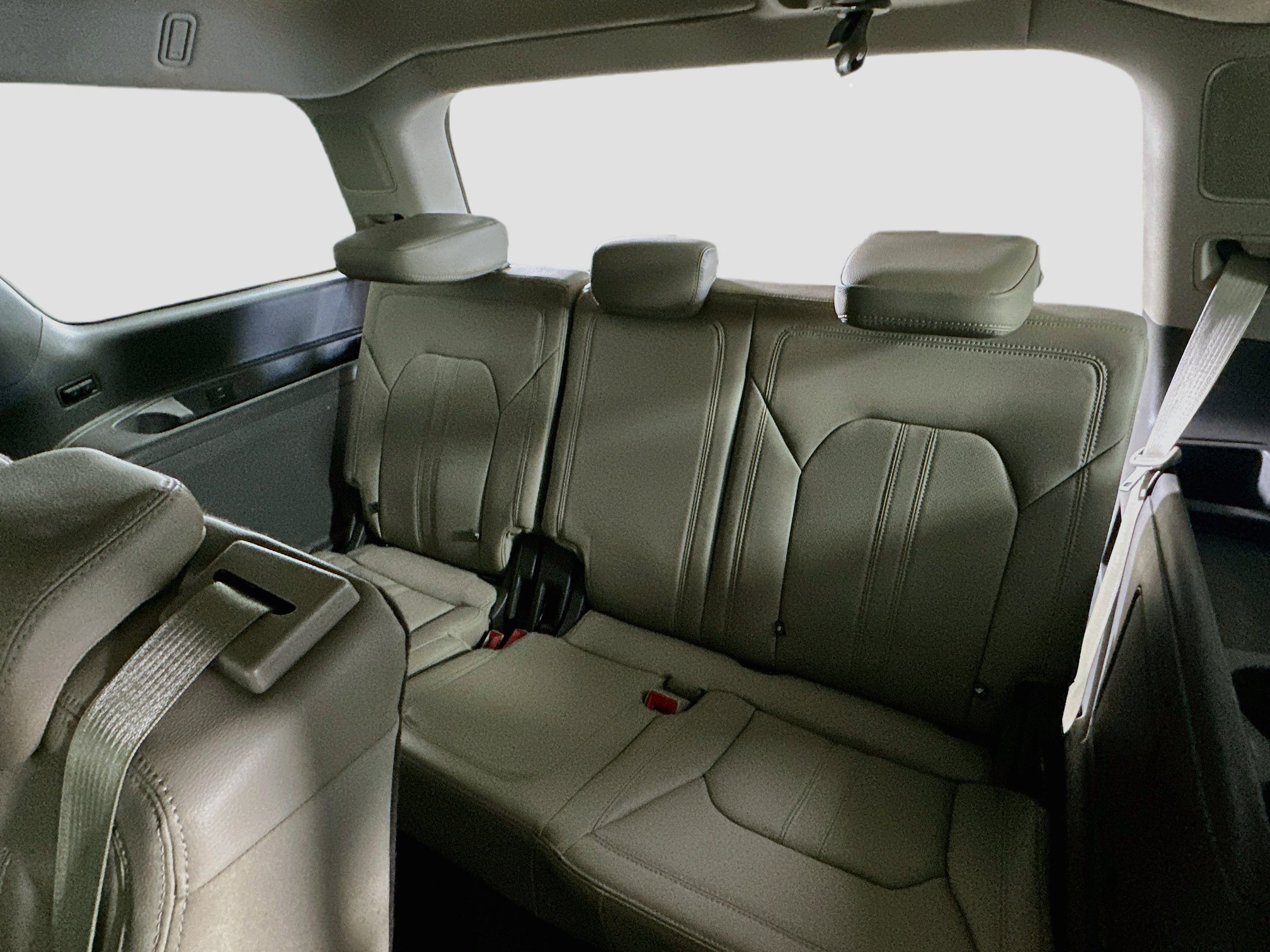 Used 2019 Ford Expedition Limited AWD/4WD image 30