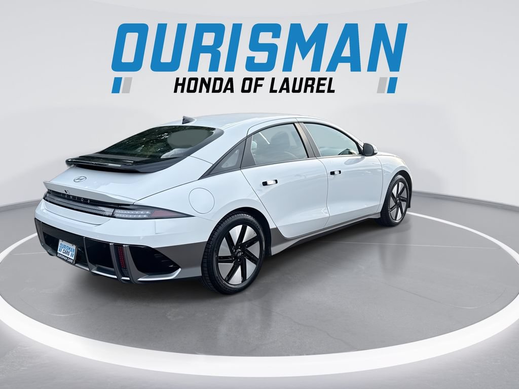 Used 2024 Hyundai Ioniq 6 SE RWD image 8