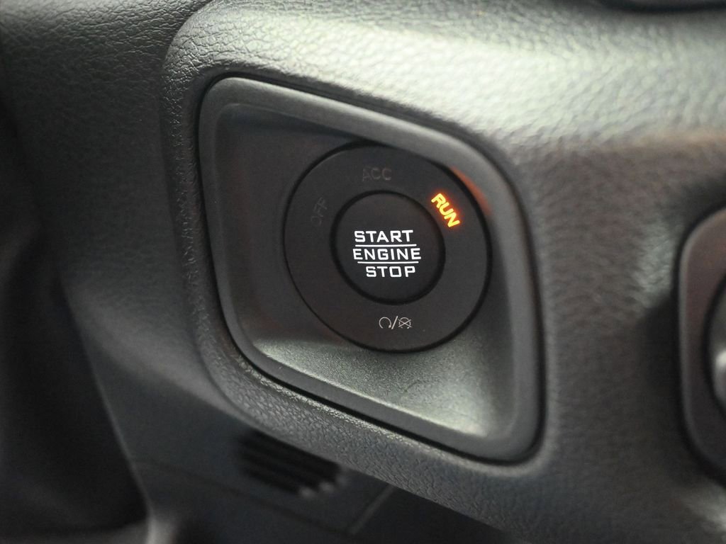 New 2025 Jeep Gladiator Sport image 28