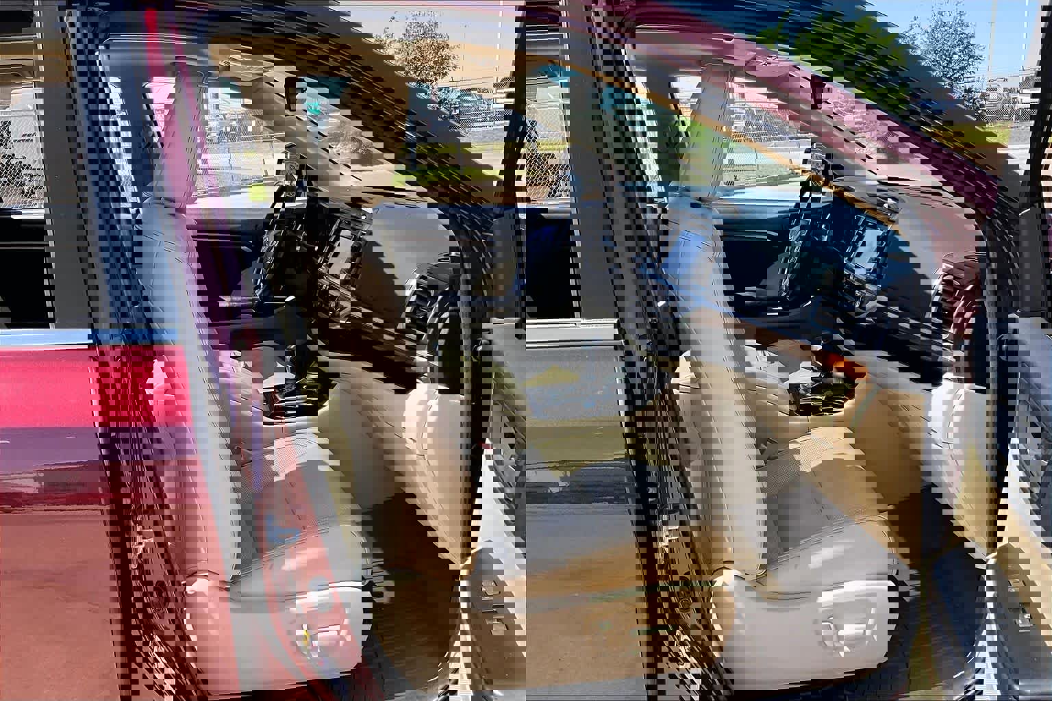 Used 2017 Toyota Highlander Limited Platinum FWD image 9